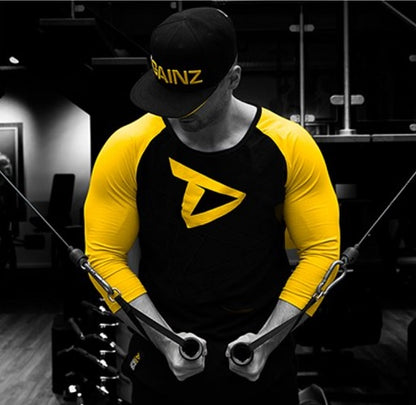 Dedicated 3/4 Sleeve Raglan Short Logo L - SHOPOUTLET24. Der Protein und Supplement Dealer